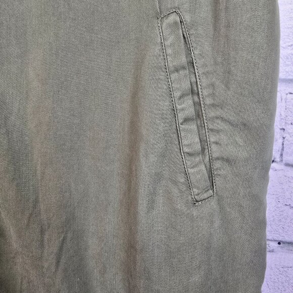 ARMY GREEN SHIRT DRESS RUFFLED HEM BUTTON FRONT COTTON SIZE SMALL VELVET HEART - Picture 4 of 6